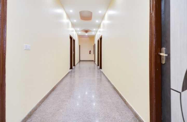 Hotel O Jas Inn Near Star Mall Gurgaon Exterior foto